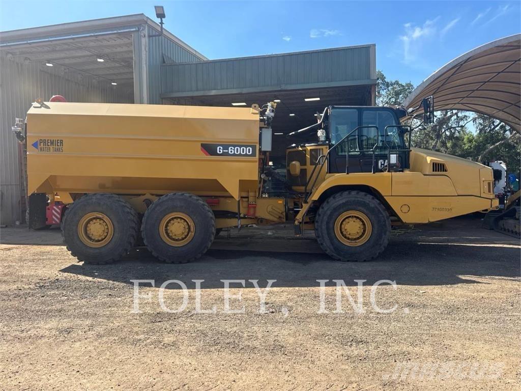 CAT 725-04 油罐车