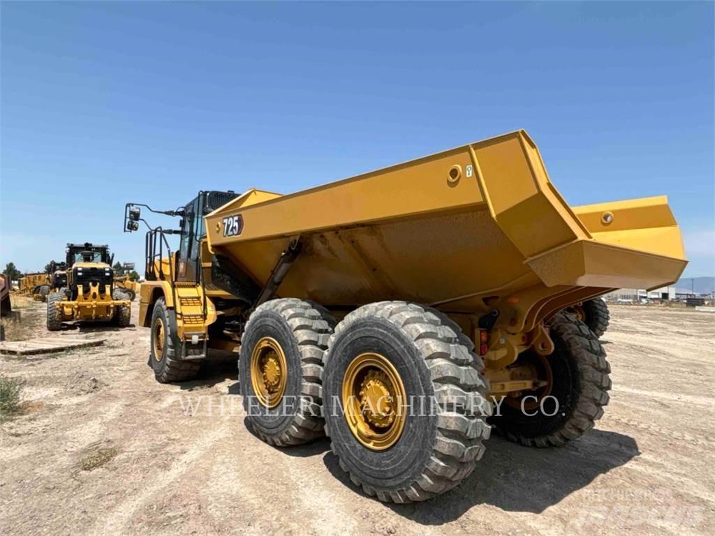 CAT 725 TG 铰接式自卸车