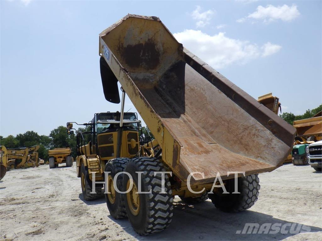 CAT 72504 铰接式自卸车