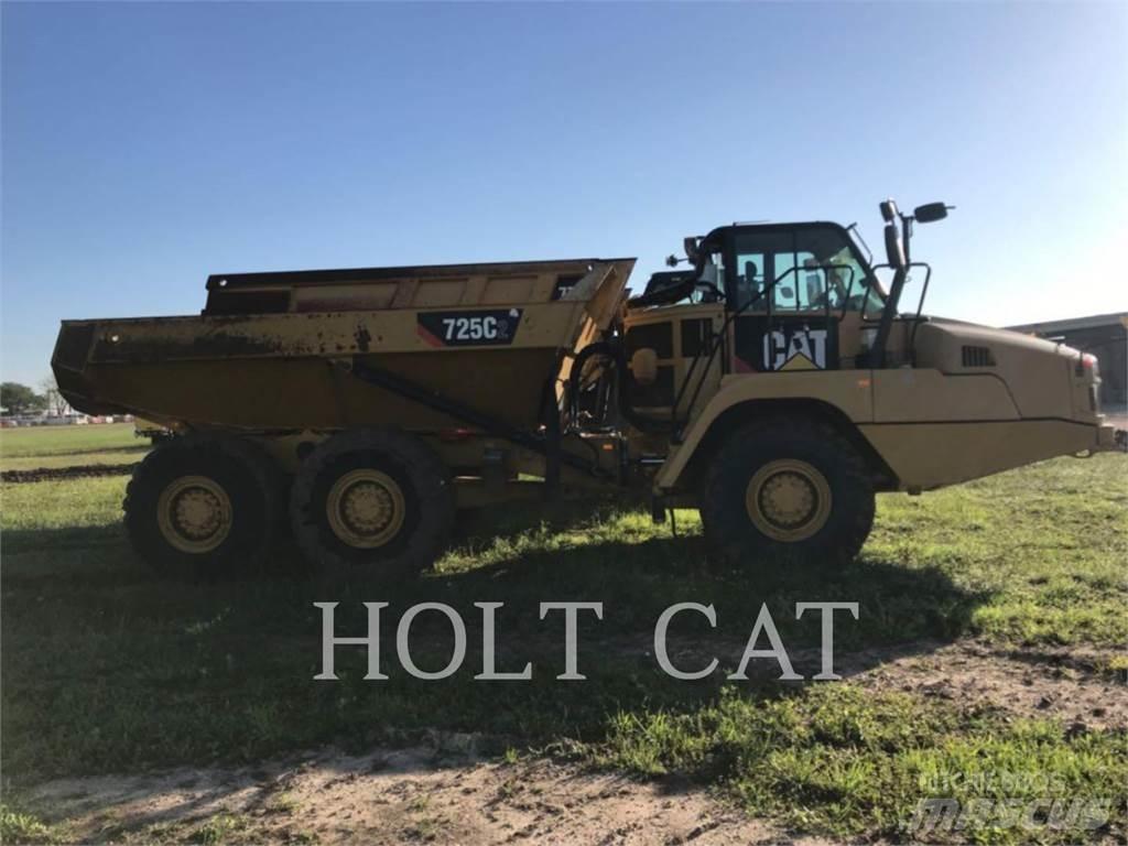 CAT 725C 铰接式自卸车