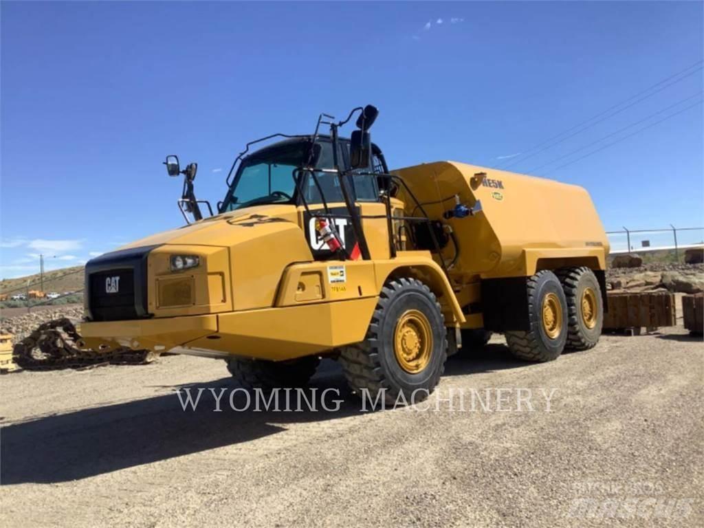 CAT 725C 铰接式自卸车