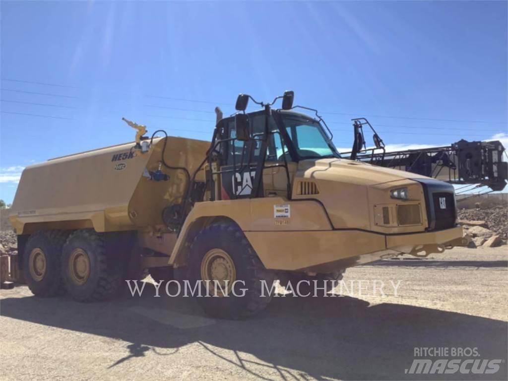 CAT 725C 铰接式自卸车