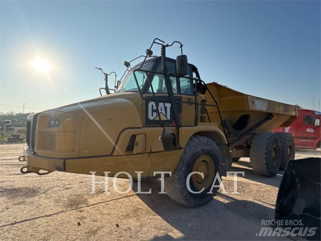 CAT 725C 铰接式自卸车