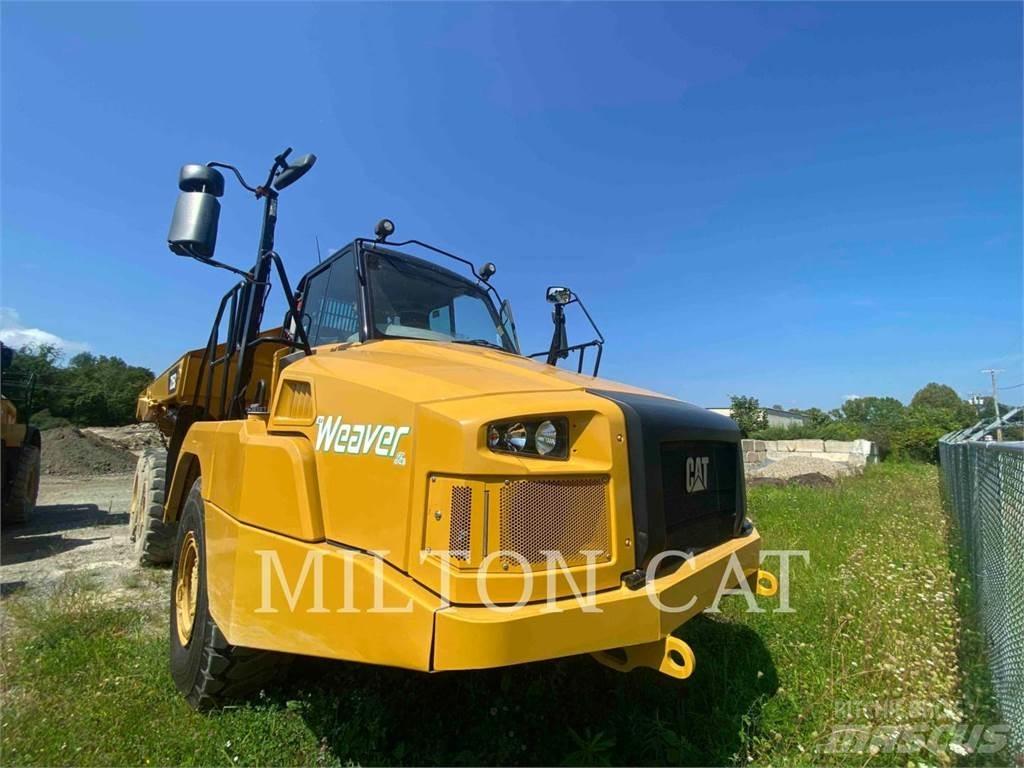 CAT 725C2 铰接式自卸车