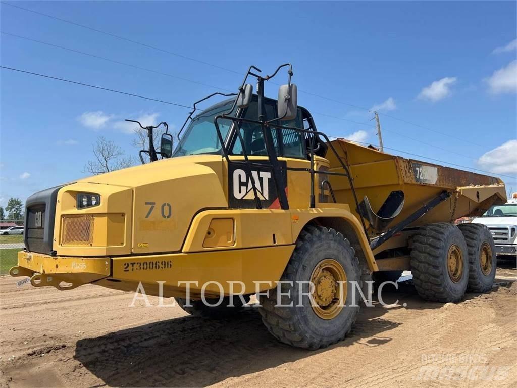 CAT 725C2 铰接式自卸车