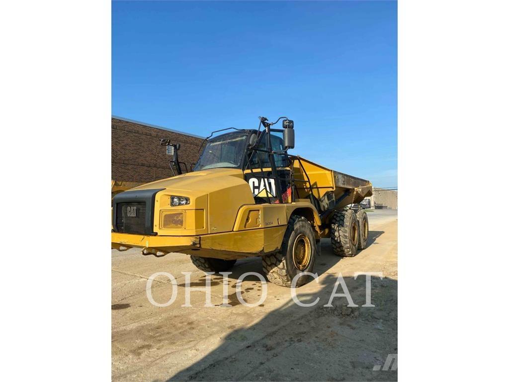 CAT 725C2 铰接式自卸车