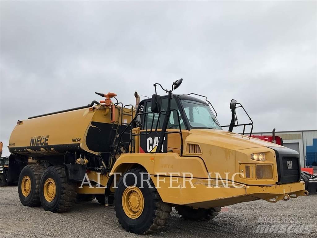 CAT 725C2 WT 铰接式自卸车