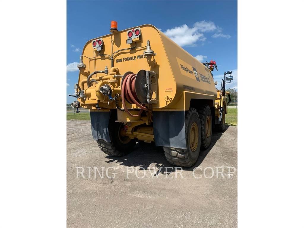 CAT 725C2WW 油罐车