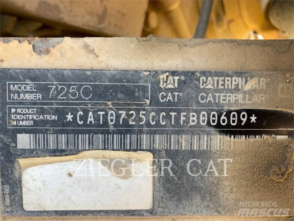 CAT 725CWT 油罐车