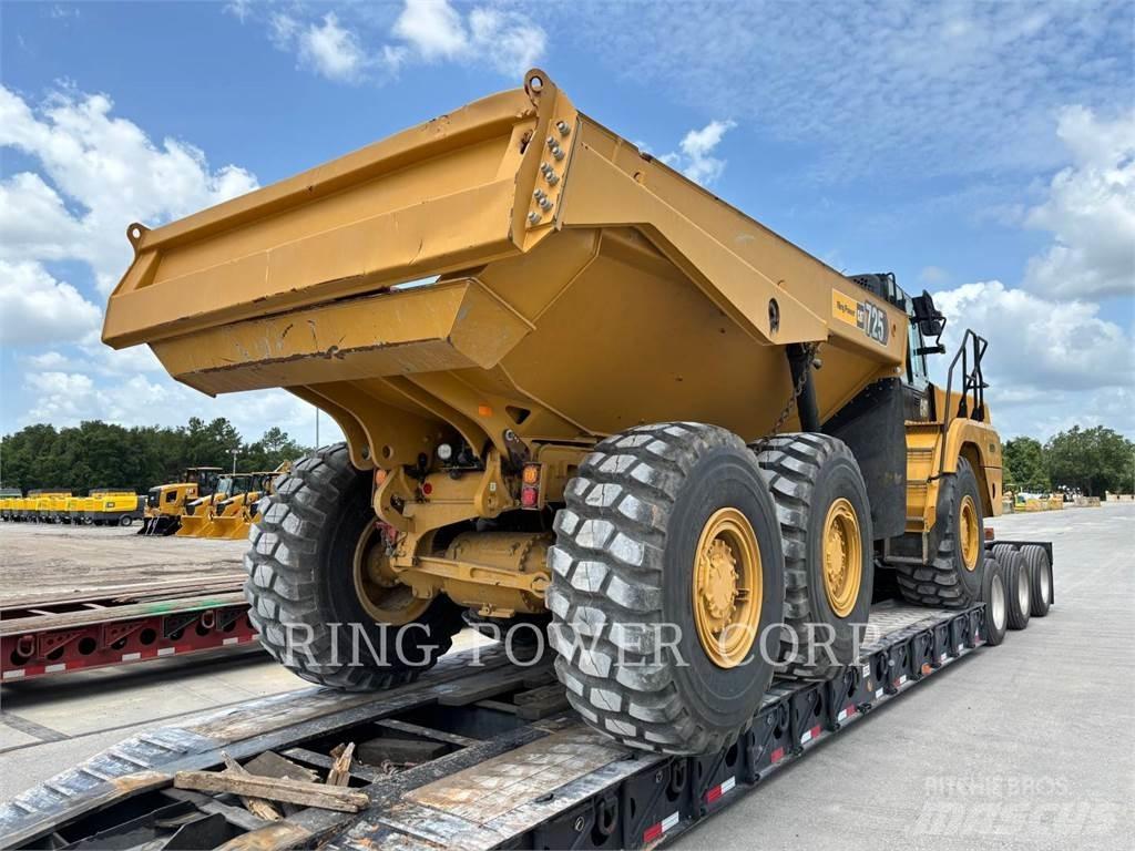 CAT 725TG 铰接式自卸车