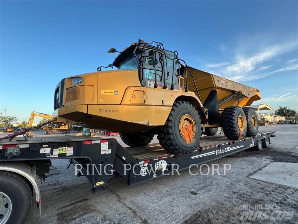 CAT 725TG 铰接式自卸车