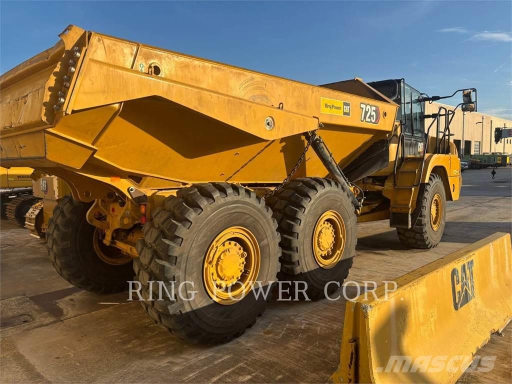 CAT 725TG 铰接式自卸车