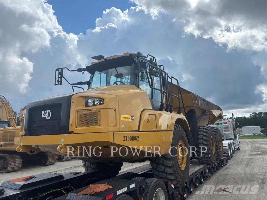 CAT 725TG 铰接式自卸车