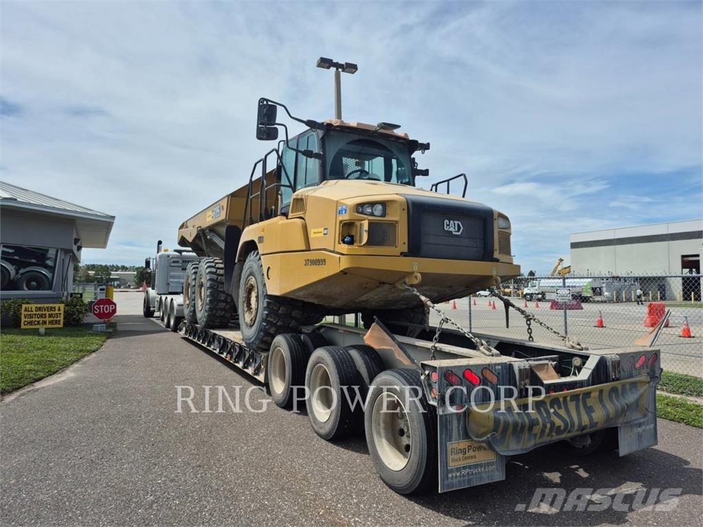 CAT 725TG 铰接式自卸车