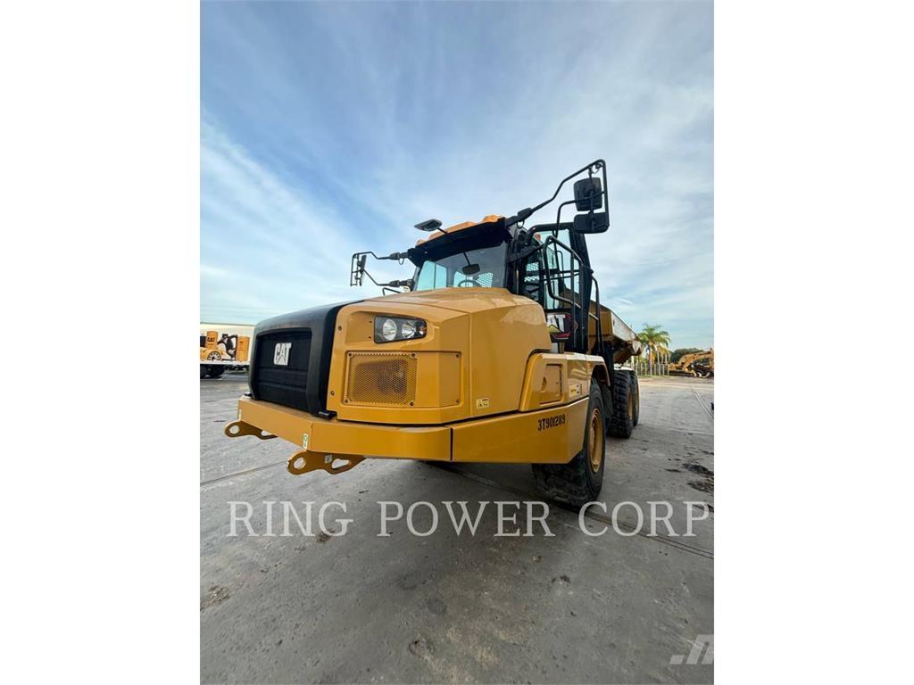 CAT 725TG 铰接式自卸车