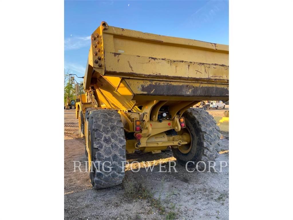 CAT 725WW 油罐车