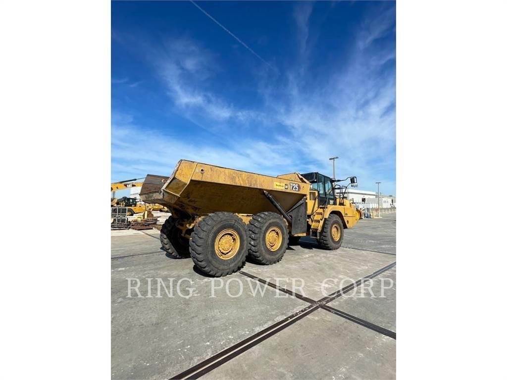 CAT 725WW 油罐车