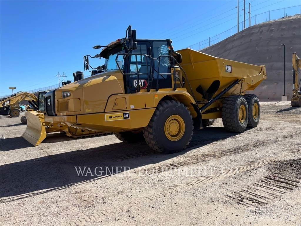 CAT 730 铰接式自卸车