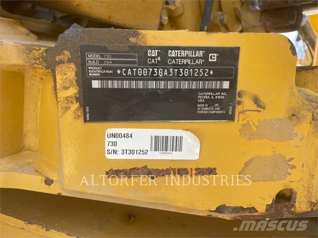 CAT 730 铰接式自卸车