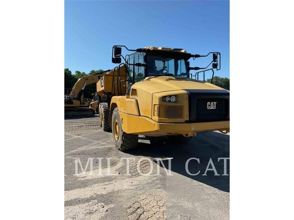 CAT 730 铰接式自卸车
