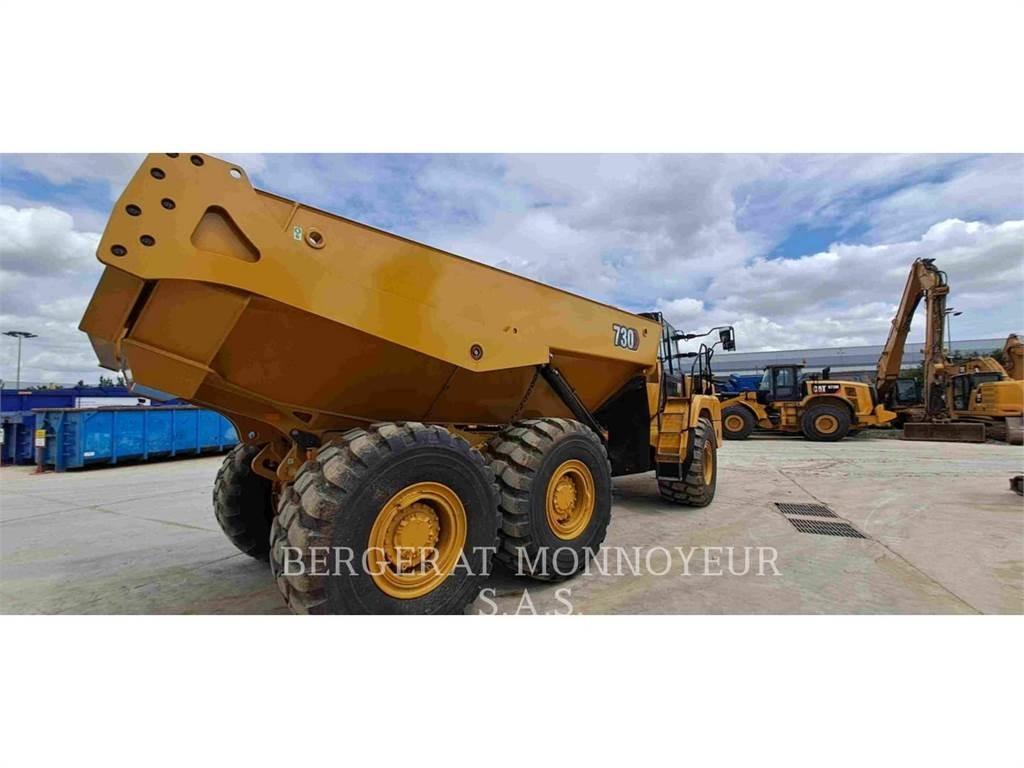 CAT 730 铰接式自卸车
