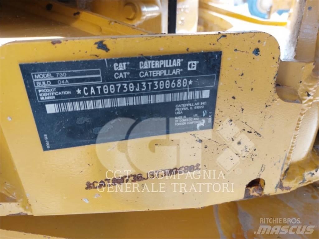 CAT 730 铰接式自卸车