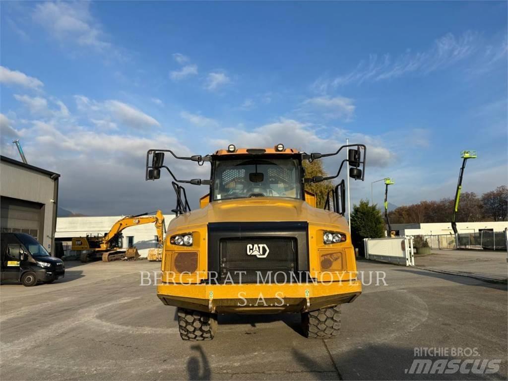 CAT 730 铰接式自卸车