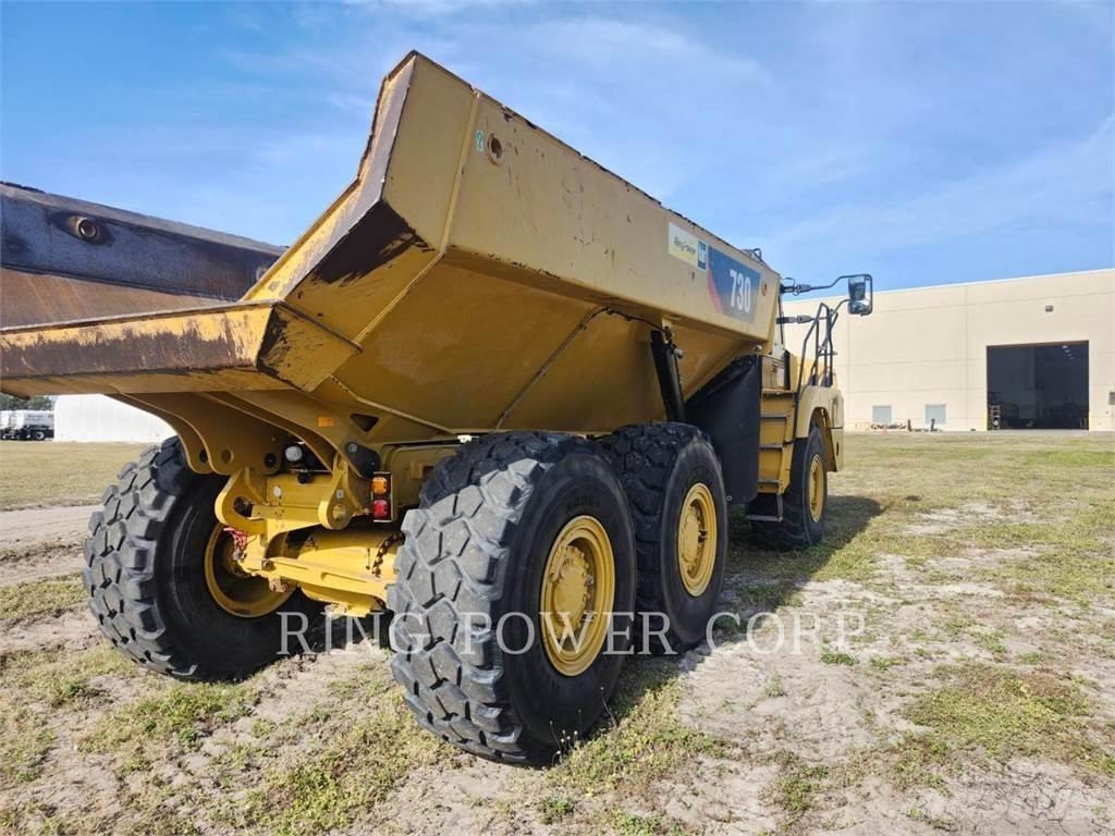 CAT 730 铰接式自卸车
