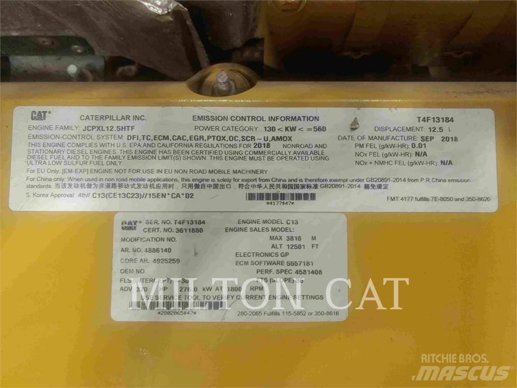 CAT 730 铰接式自卸车