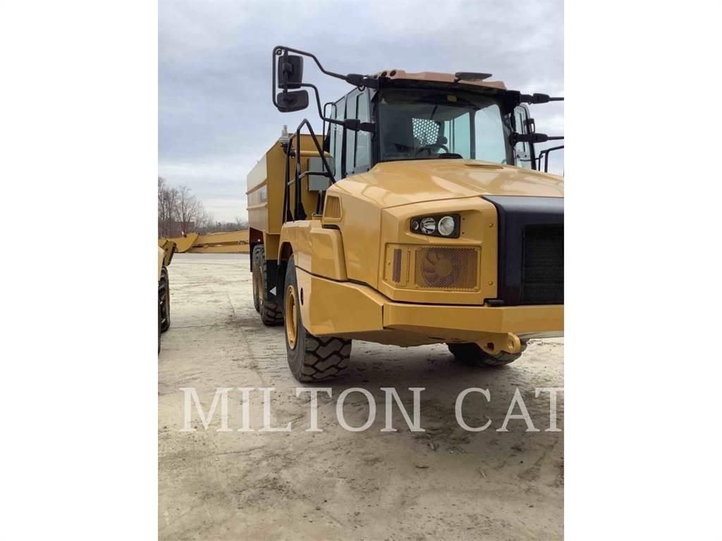 CAT 730 铰接式自卸车