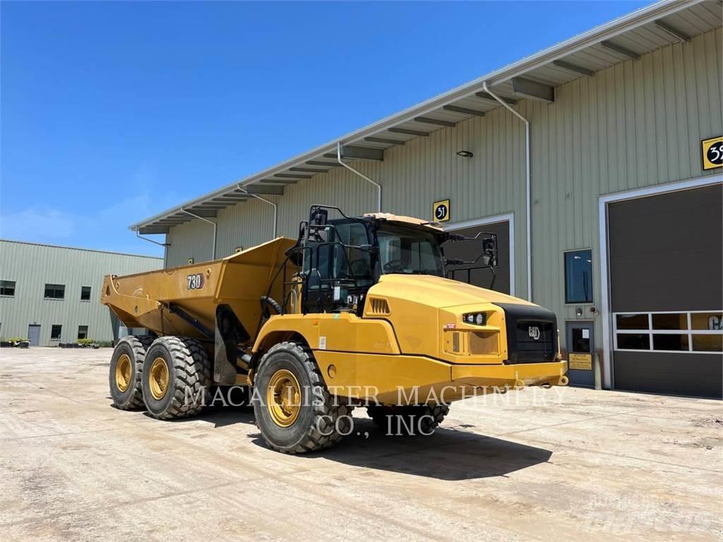 CAT 730 铰接式自卸车