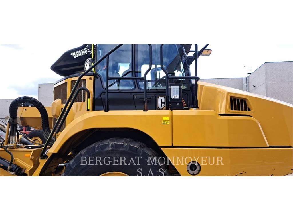 CAT 730 铰接式自卸车