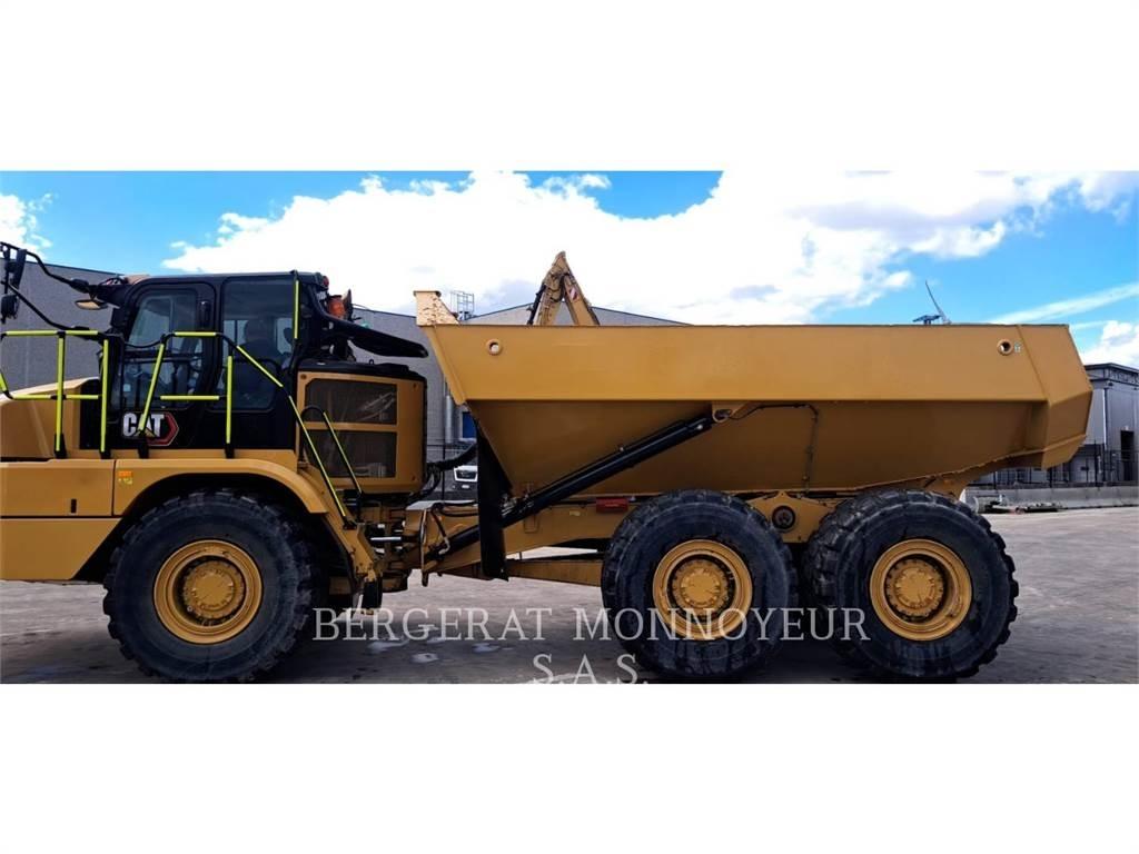 CAT 730 铰接式自卸车