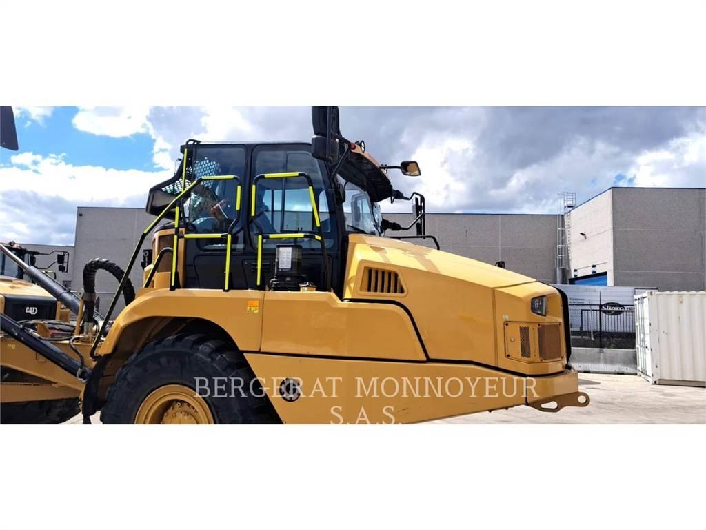 CAT 730 铰接式自卸车