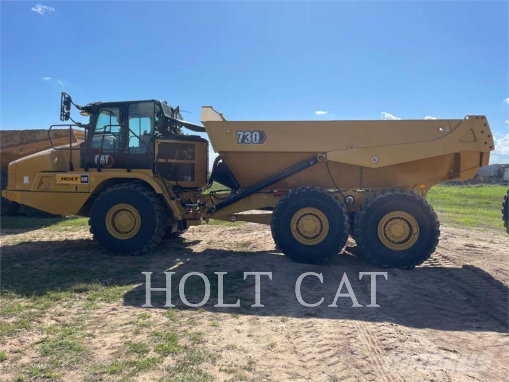 CAT 730 铰接式自卸车