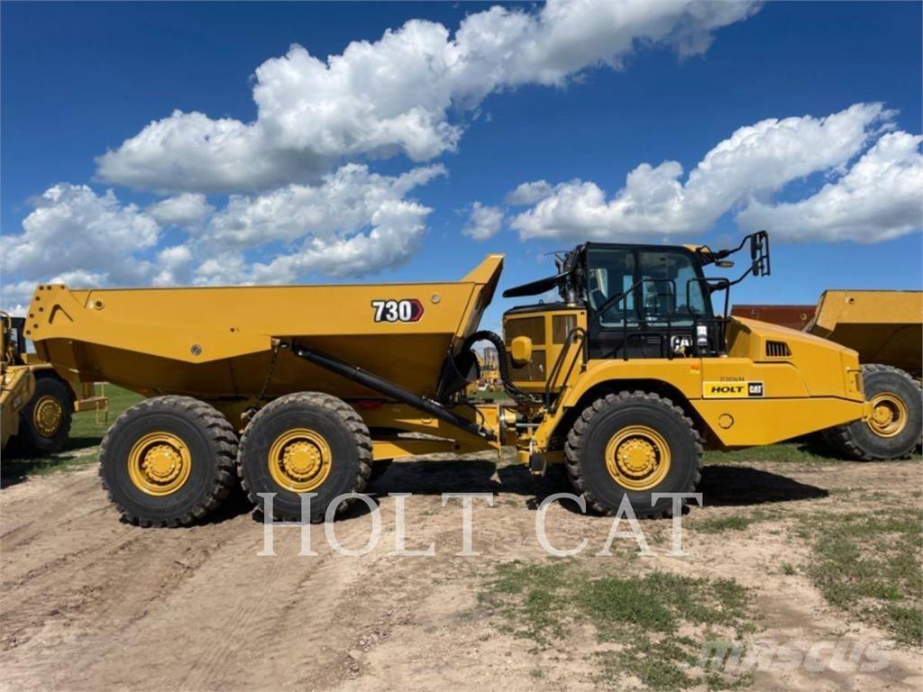 CAT 730 铰接式自卸车