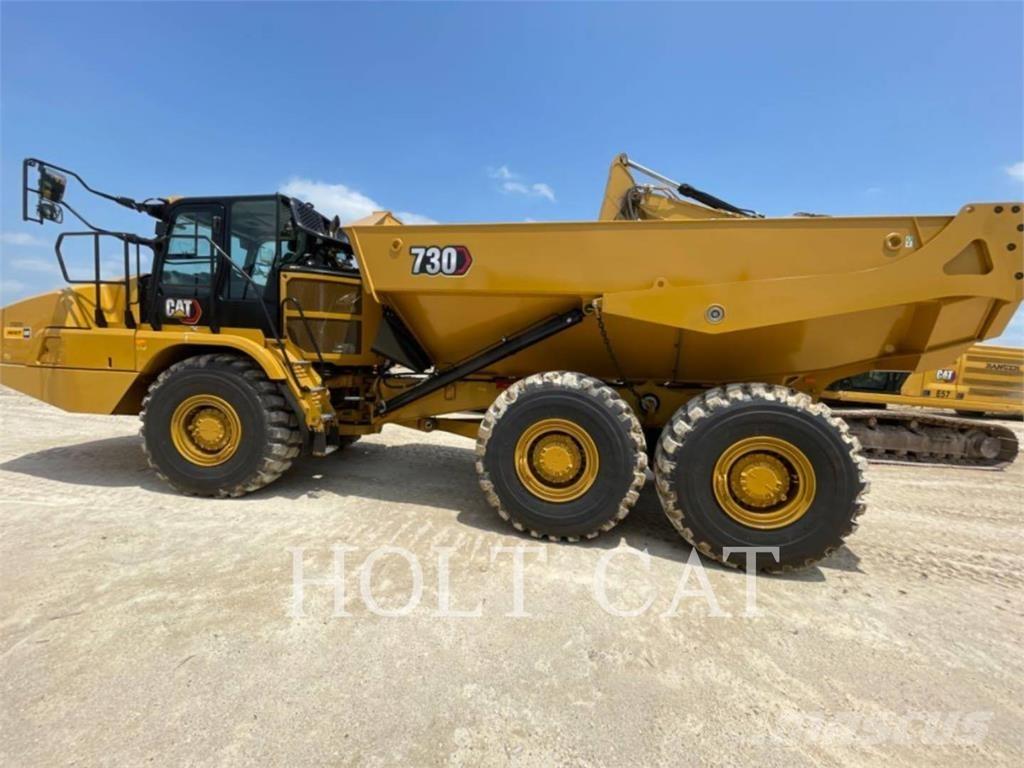 CAT 730 铰接式自卸车
