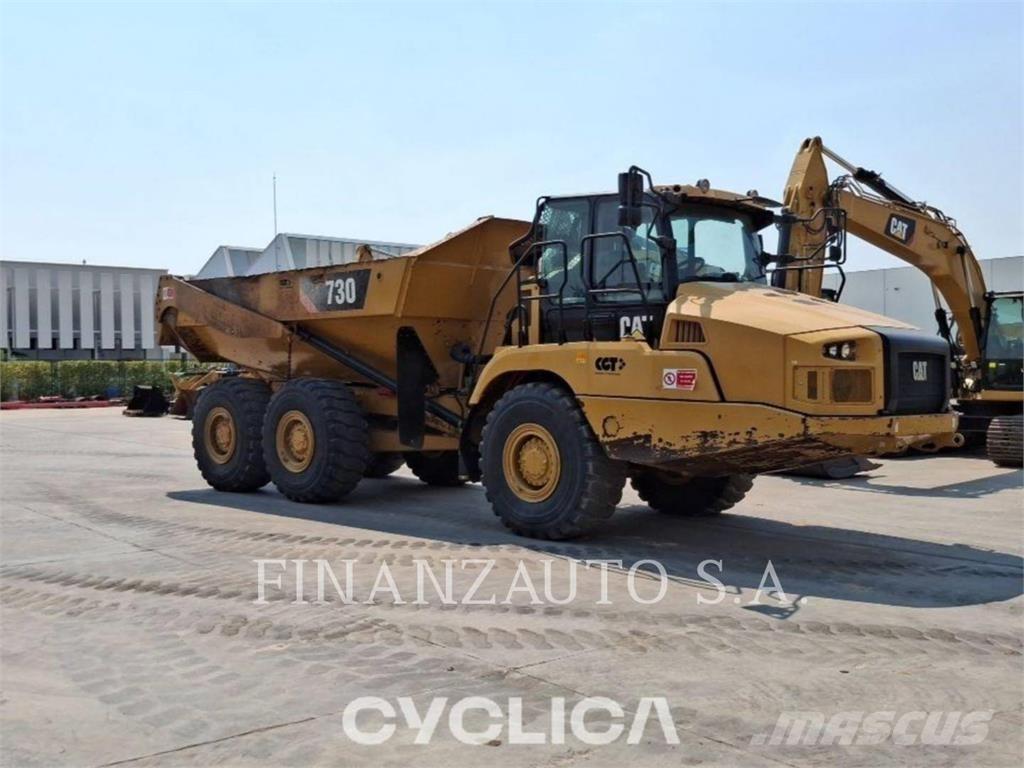 CAT 730 铰接式自卸车