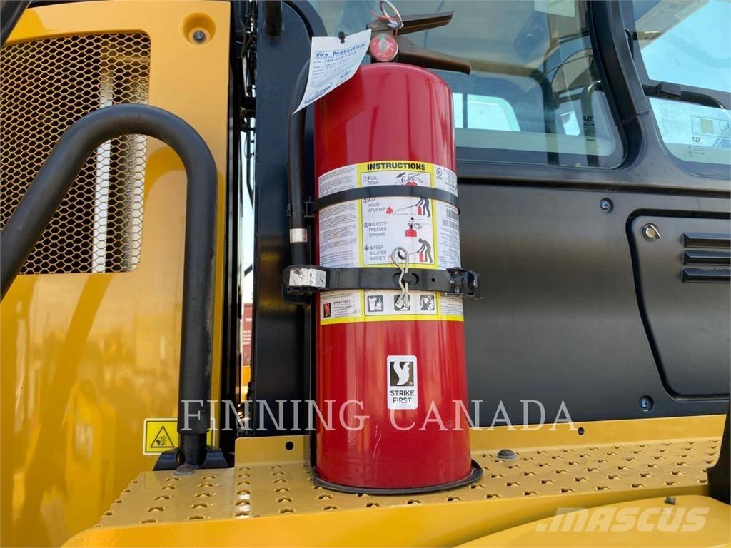 CAT 730-04 铰接式自卸车