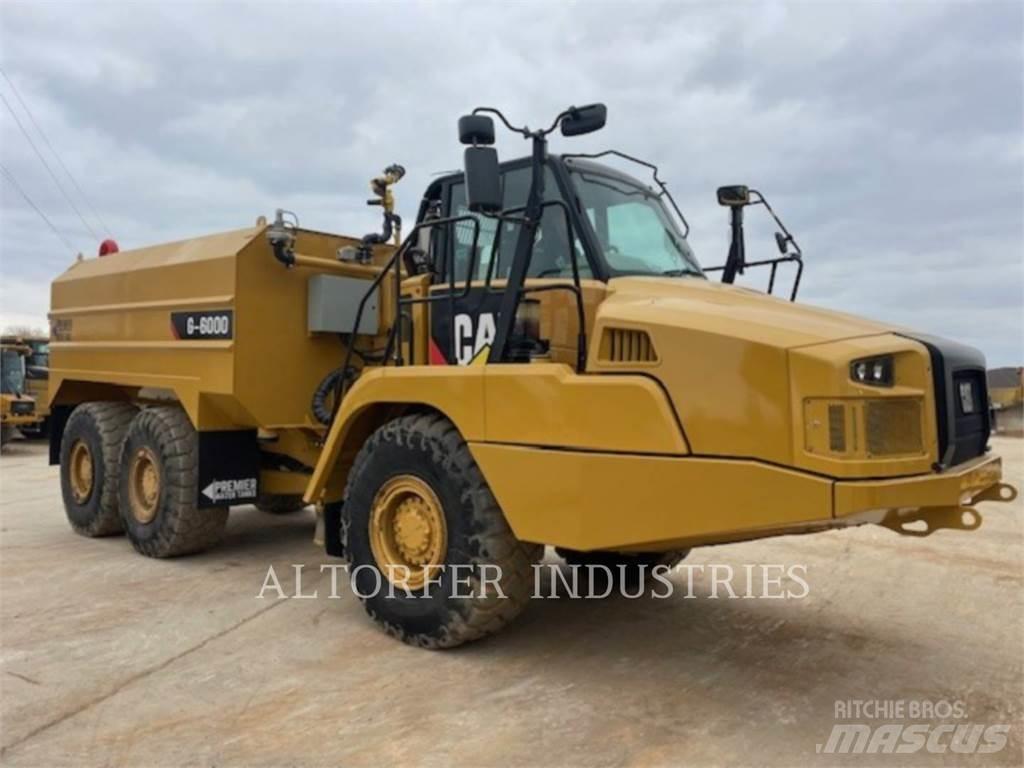 CAT 730C WT 铰接式自卸车