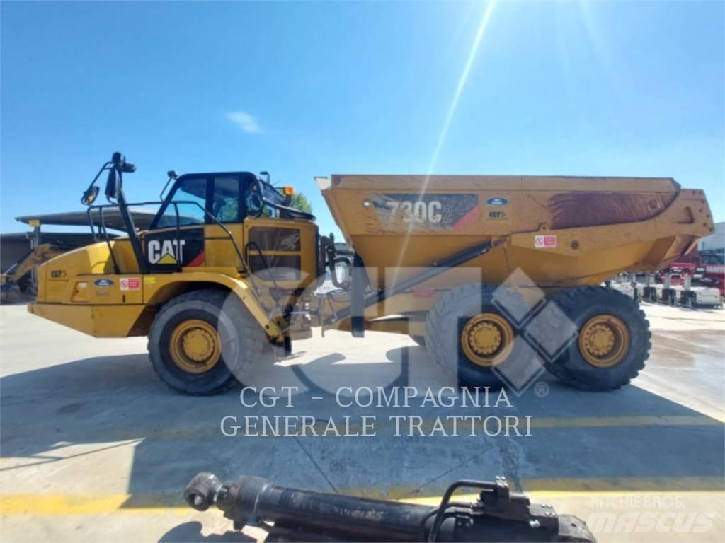 CAT 730C2 铰接式自卸车
