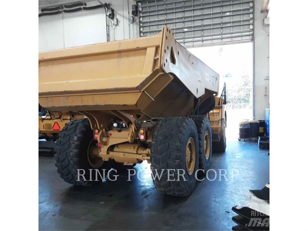CAT 730TG 铰接式自卸车