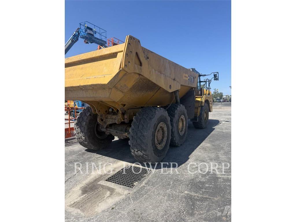 CAT 730TG 铰接式自卸车