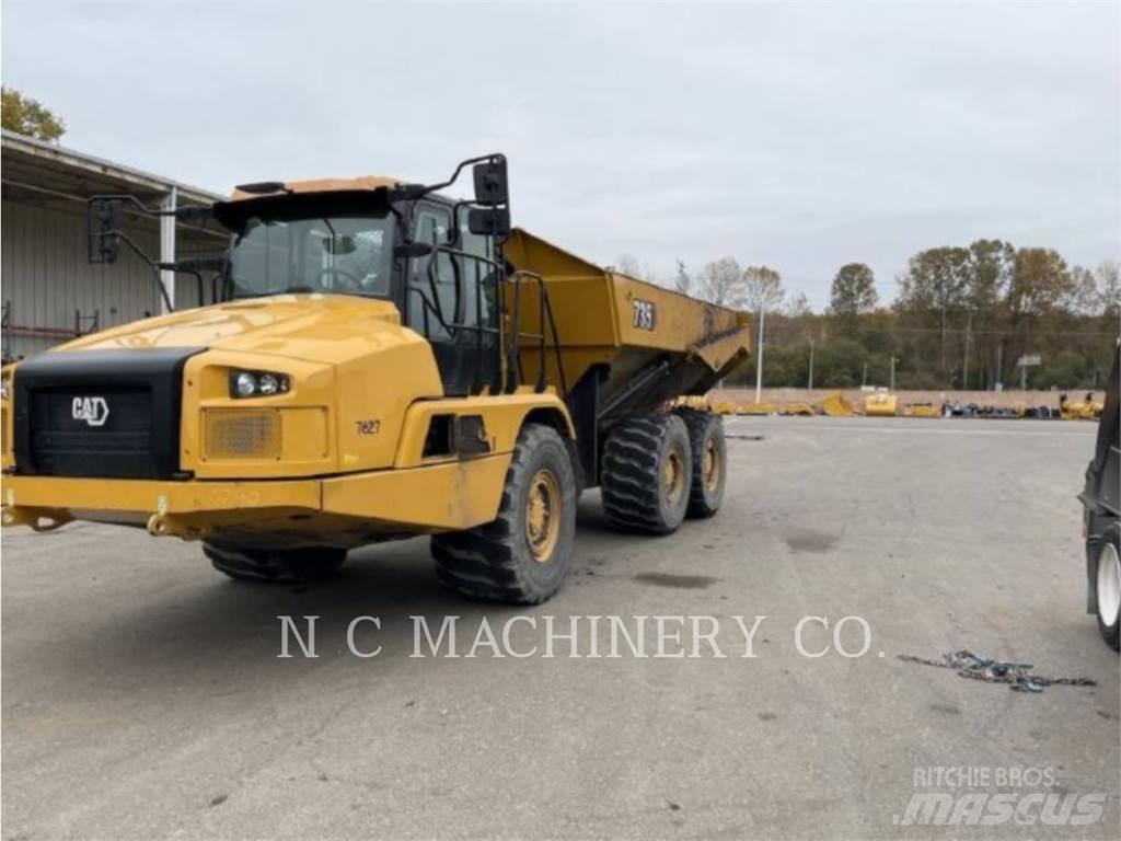 CAT 735 铰接式自卸车
