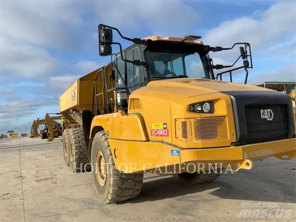 CAT 735 铰接式自卸车