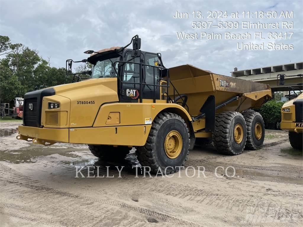 CAT 740 铰接式自卸车