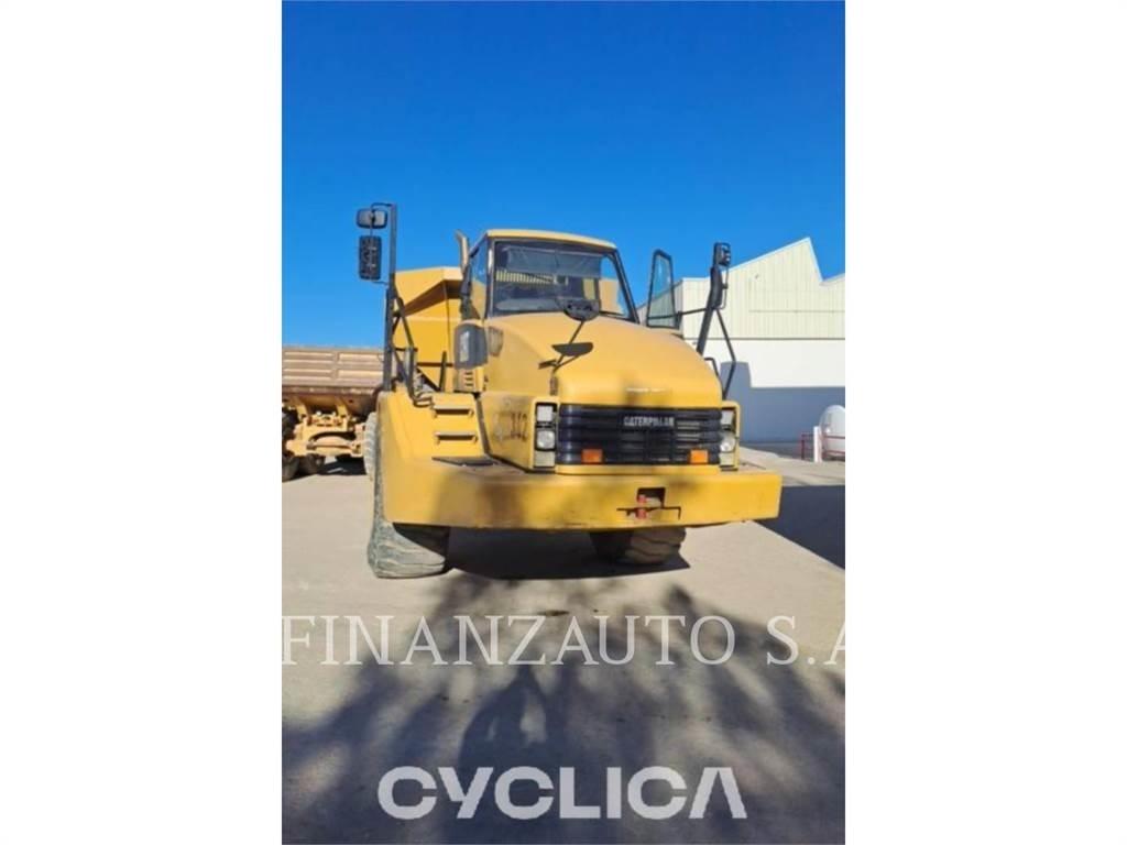 CAT 740 铰接式自卸车
