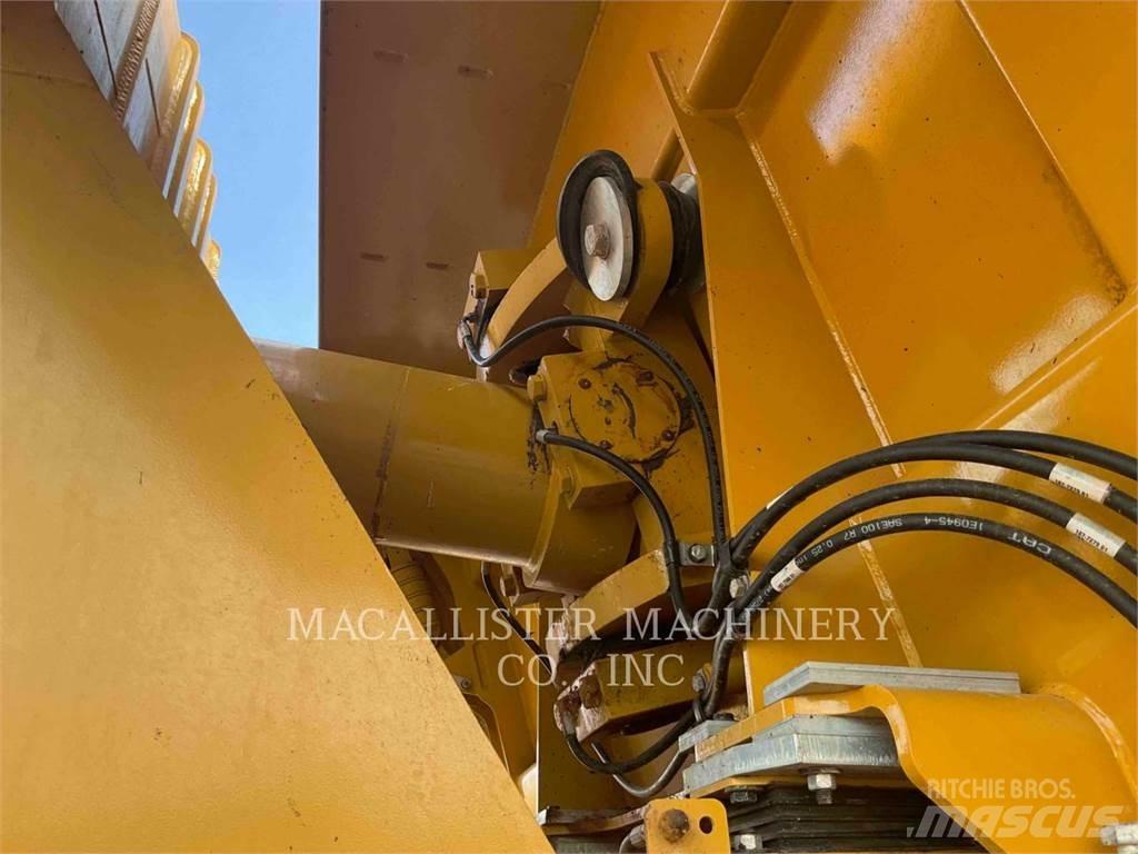 CAT 740 EJECTOR 铰接式自卸车