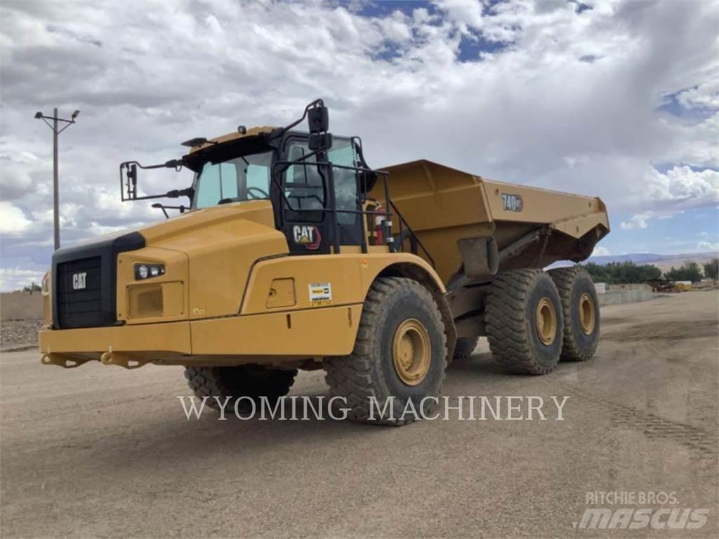CAT 740 GC 铰接式自卸车