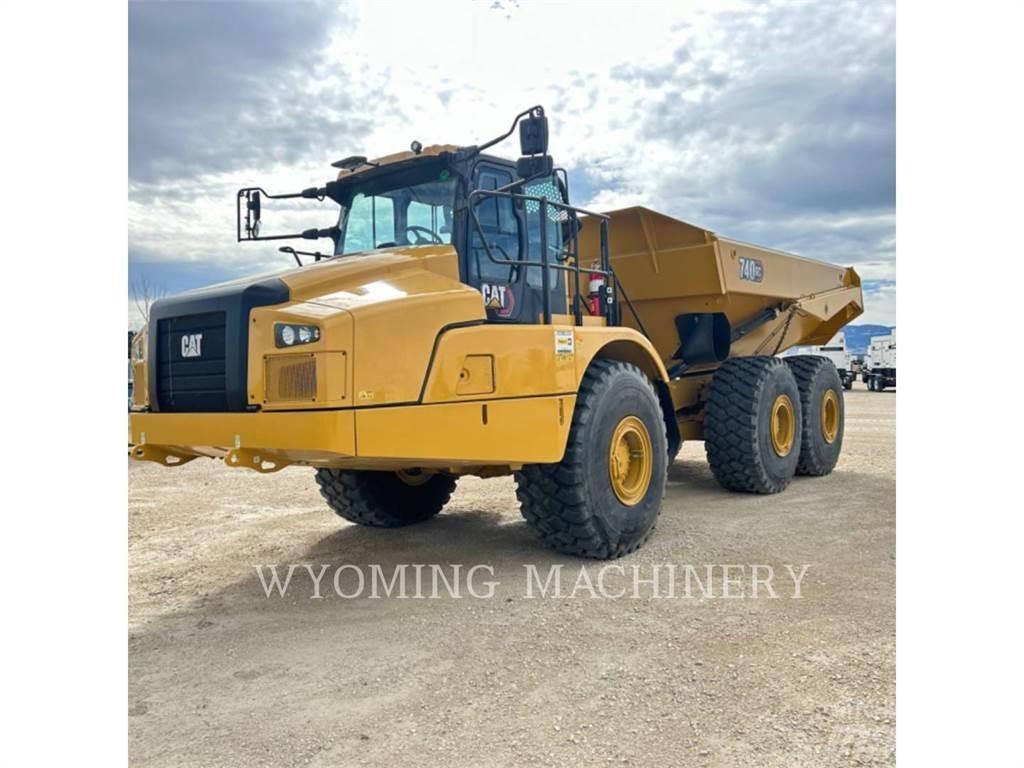 CAT 740 GC 铰接式自卸车